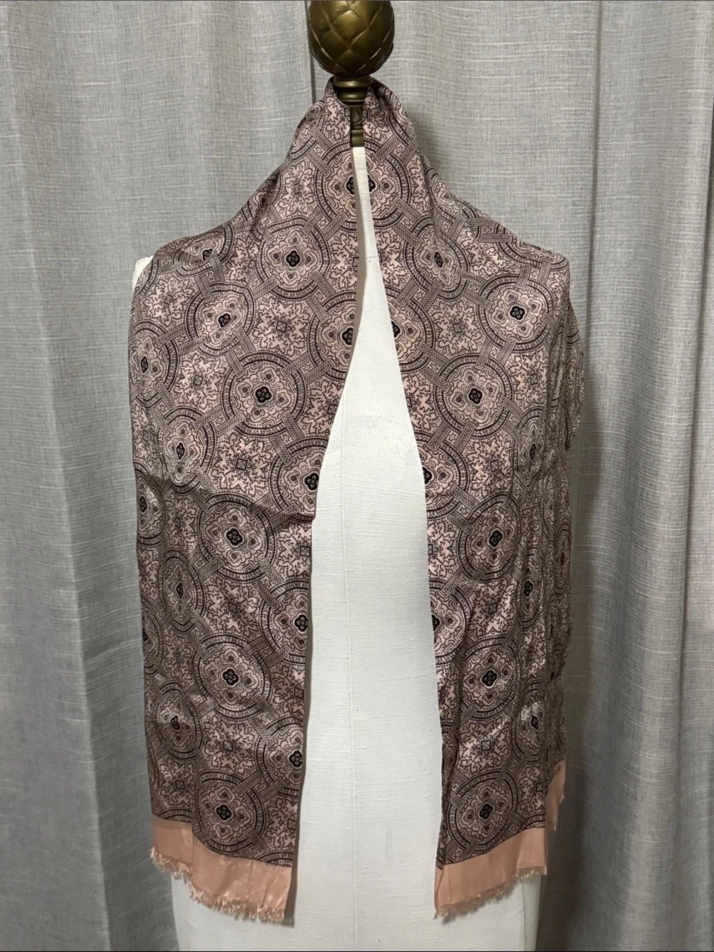 Vintage ECHO Scarf-Pink/Black-Silk-Geometric Medallion Print-Short Fringe-EUC